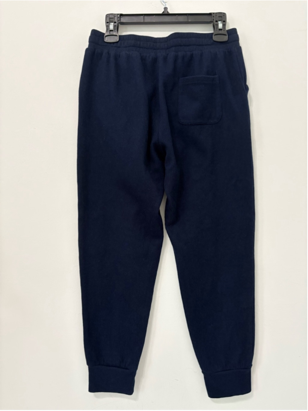 Alo Yoga Muse Sweatpants Sz M Navy EUC - Picture 7 of 10